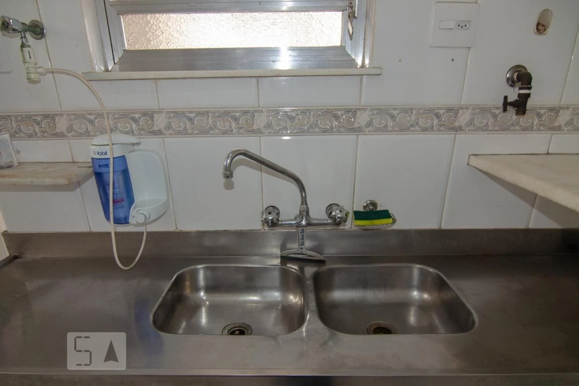 Furnished apartment with 2 bedrooms and 2 bathrooms — photo 2