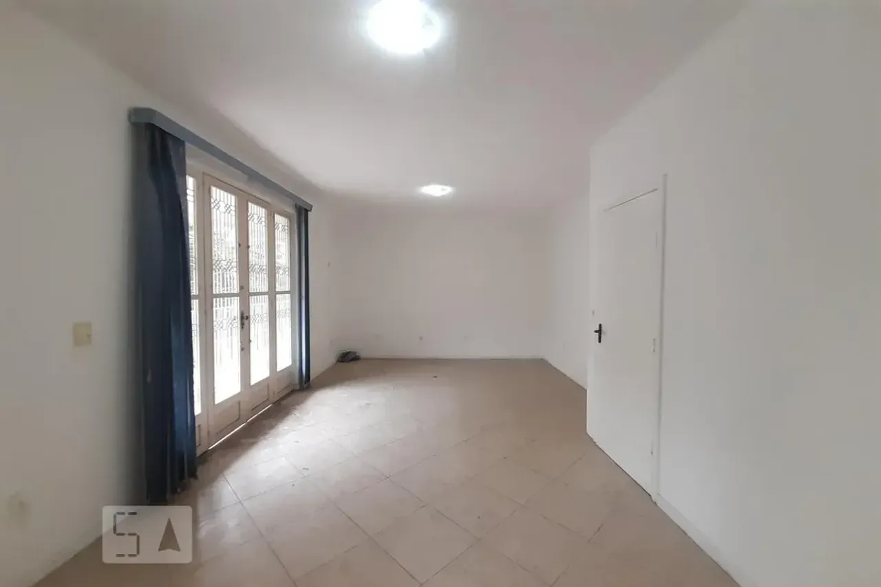 Triplex with 477 m², 5 bedrooms and 5 parking spaces — photo 24