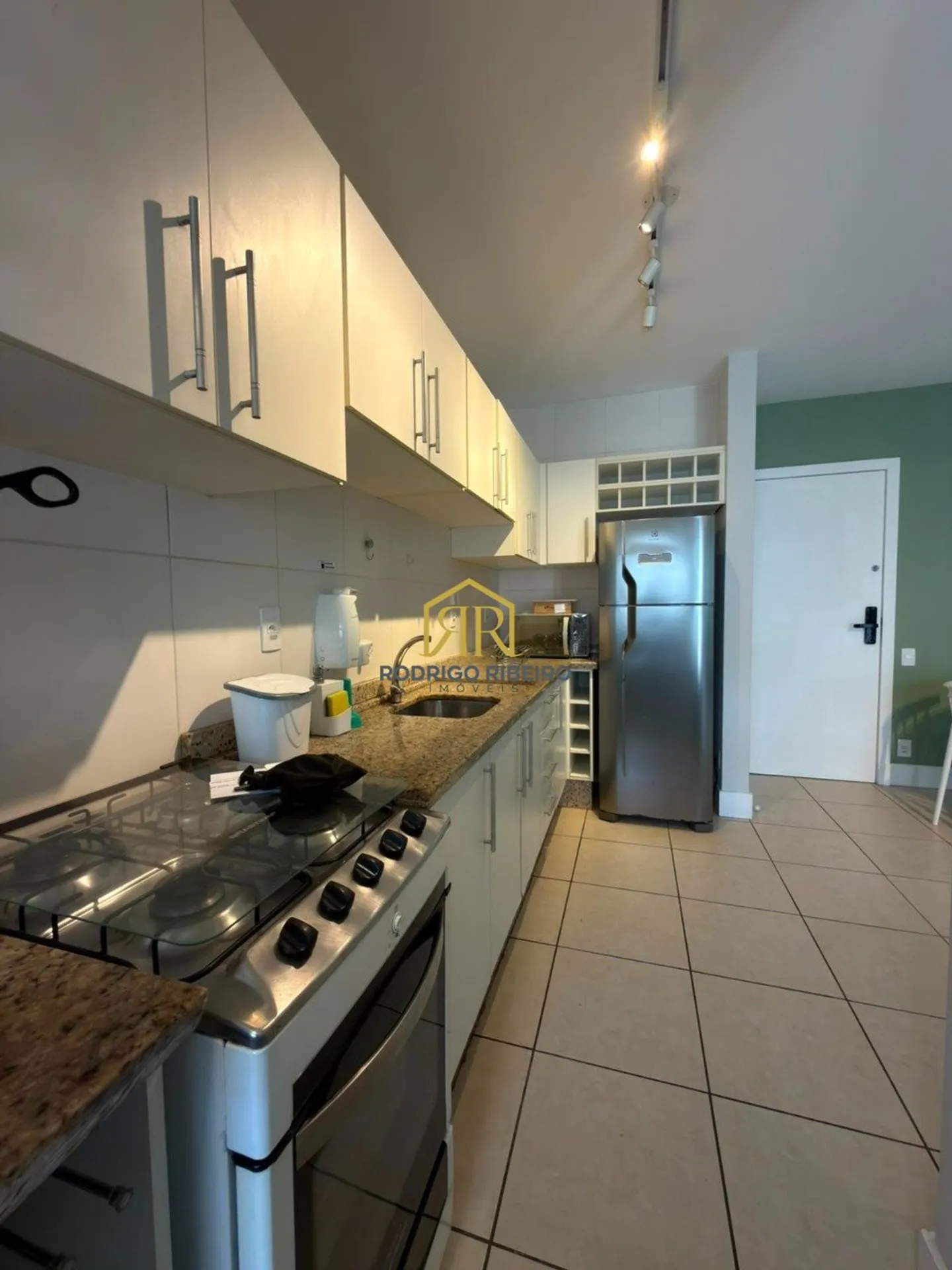 Furnished apartment, 62 m², with a washing machine — photo 22