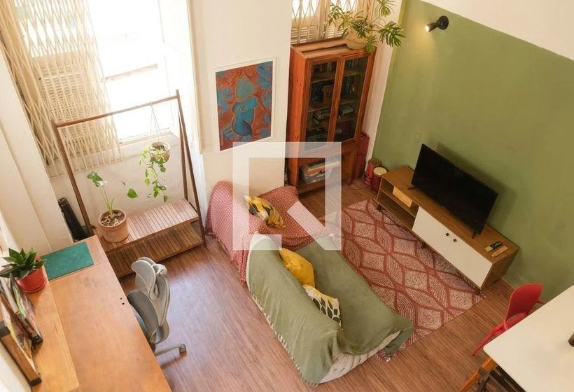 61 m² house with a washing machine and a home office