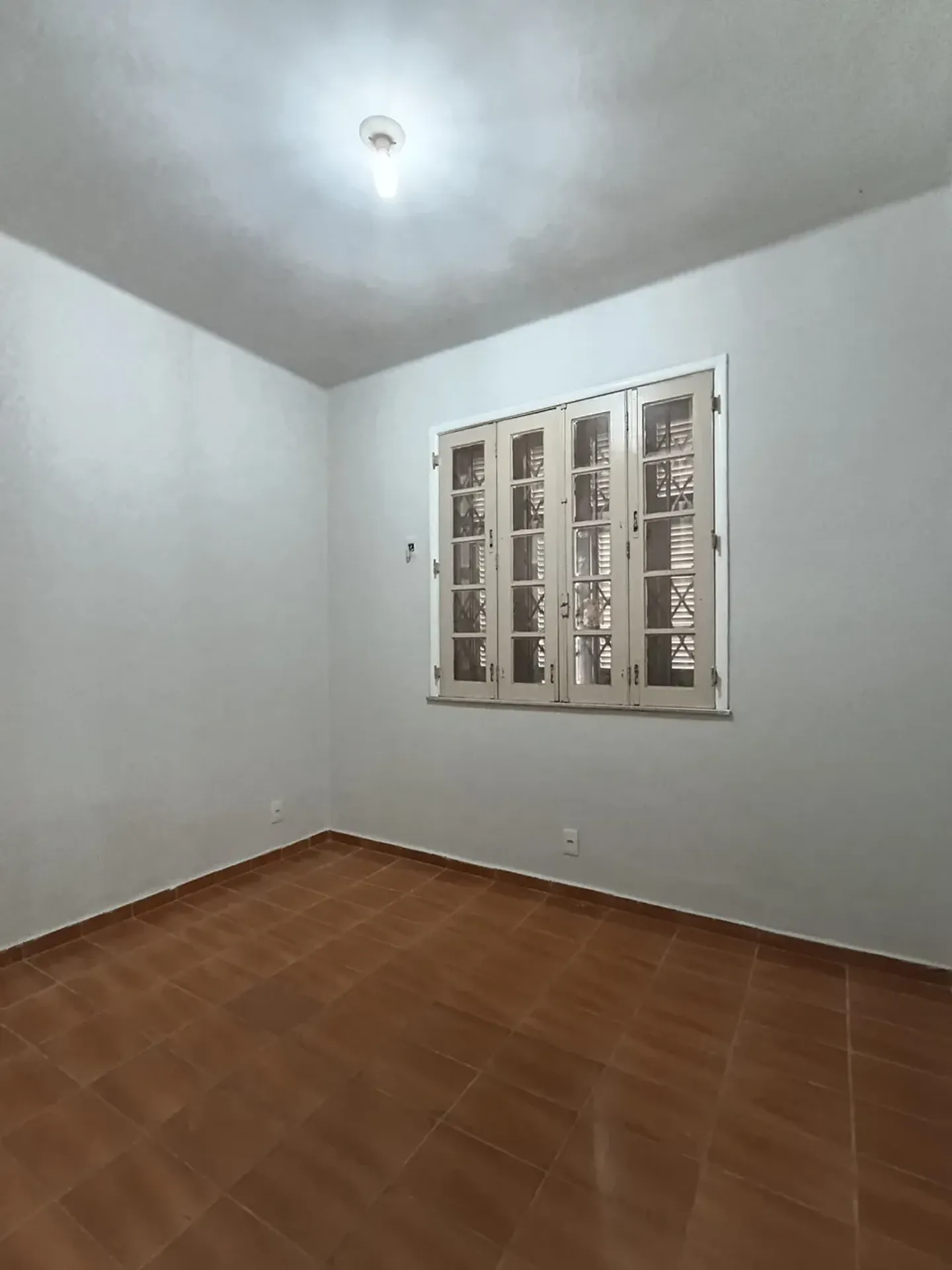 3-bedroom apartment, 1 with its own bathroom, 81 m² — photo 4