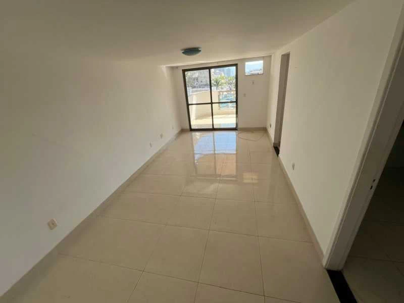 2-bedroom apartment with 1 en-suite and balcony — photo 9