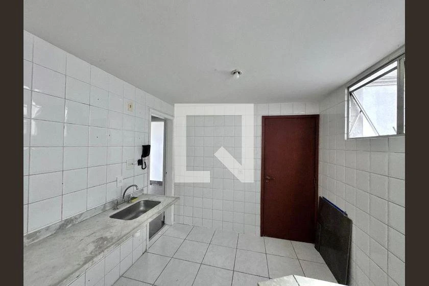 Rental apartment with 3 bedrooms and 1 parking spot — photo 36