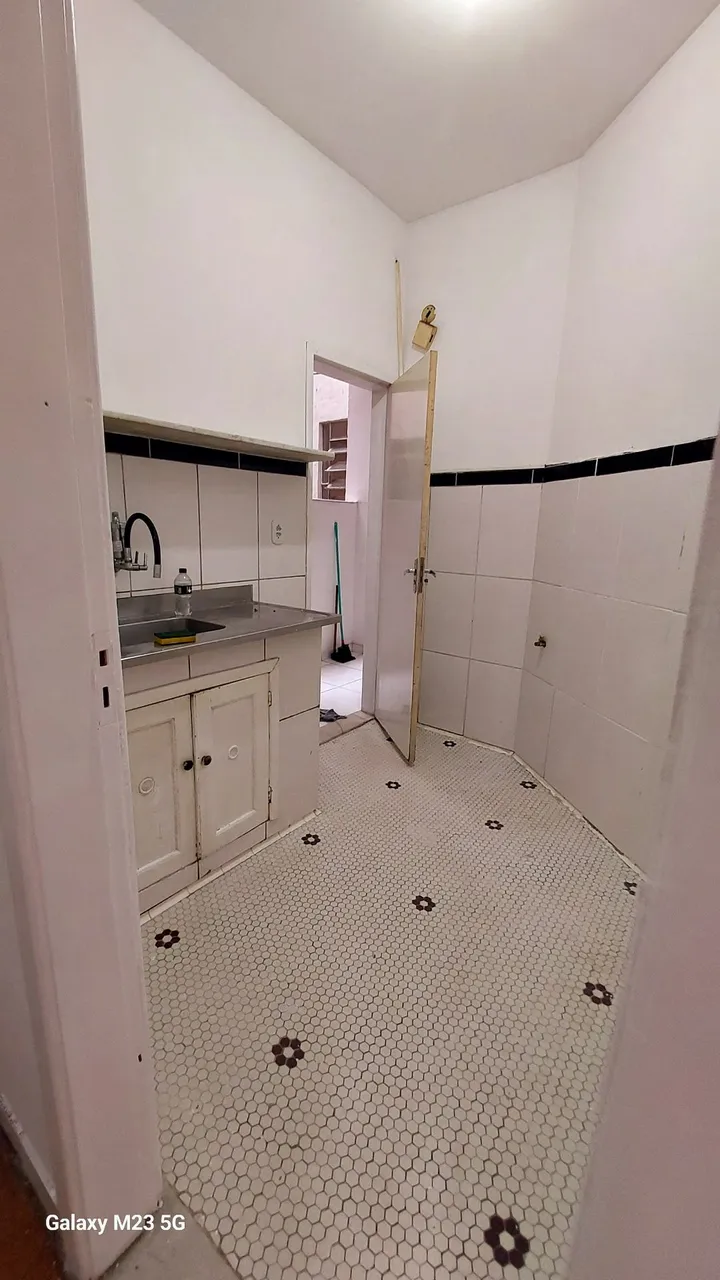 Apartment with no parking, 3 bedrooms and 2 bathrooms — photo 2