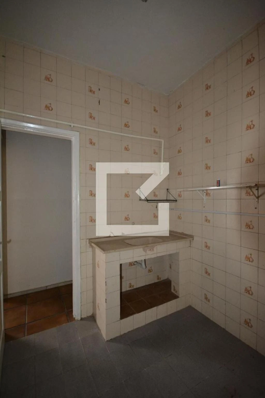 2-bedroom apartment with 1 bathroom, no parking space — photo 23