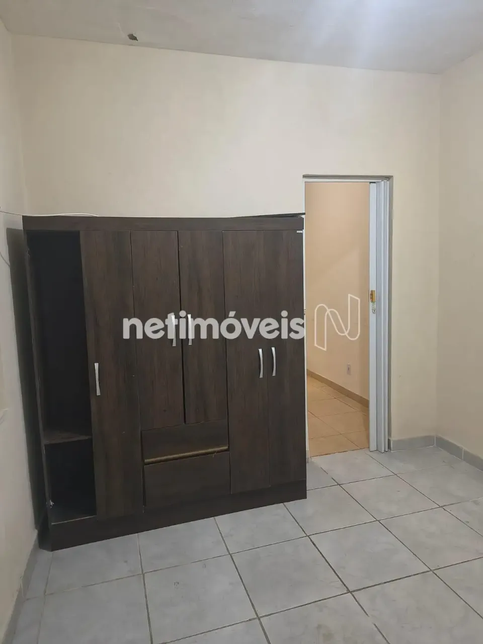 Unfurnished studio for rent with a balcony — photo 4