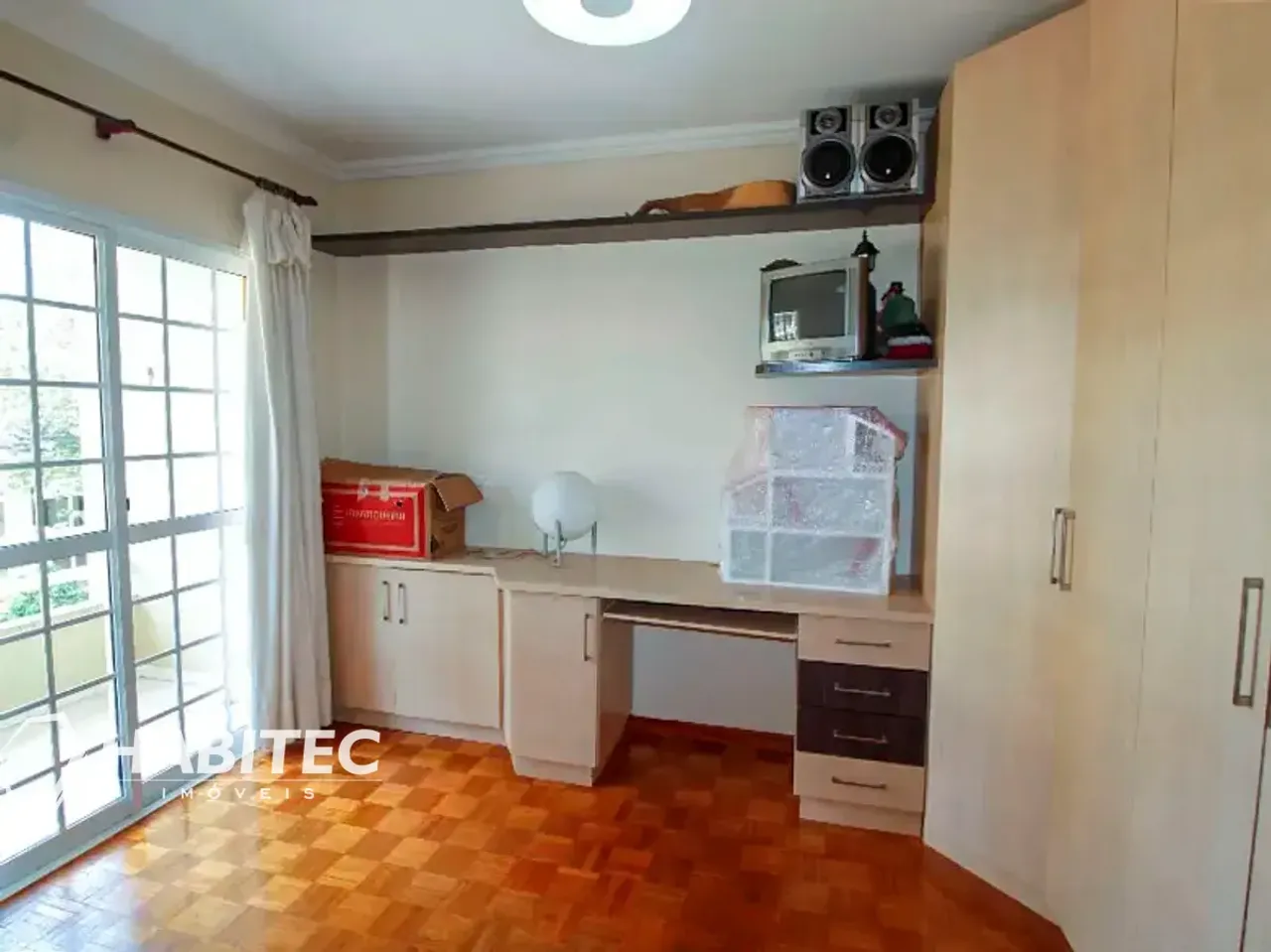 Triplex house with 3 bedrooms and 2 parking spaces 258 m² — photo 9