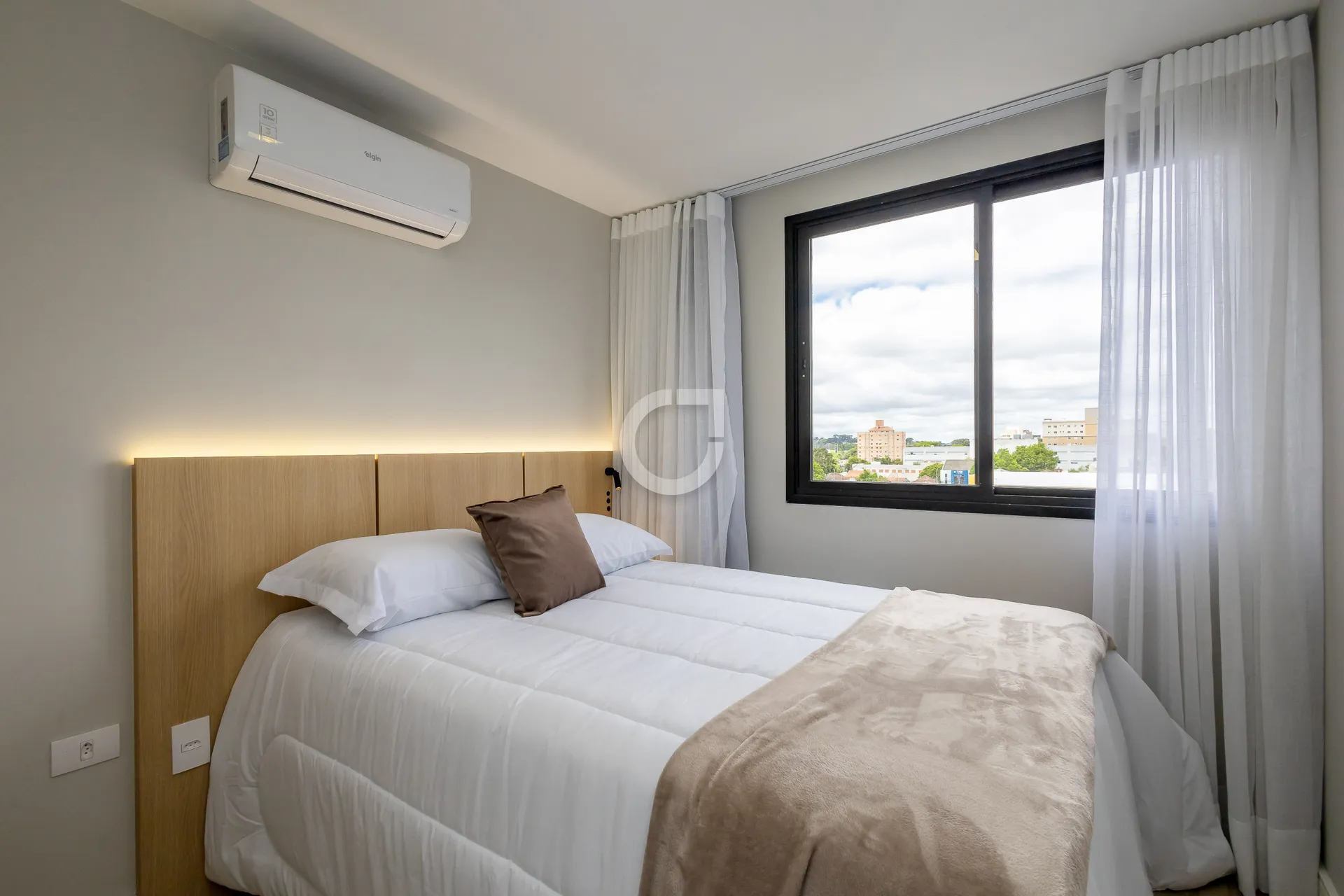 40 m² 1-bedroom apartment with en-suite and open kitchen — photo 3