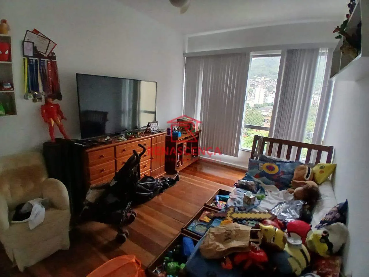 Mountain view in a 3-bedroom apartment, 208 m² — photo 20