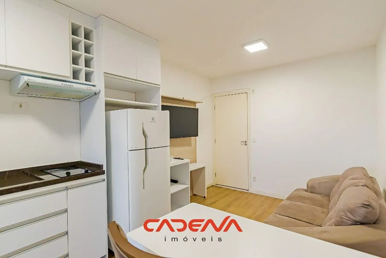 Furnished 1-bedroom apartment with balcony and 52 m² — photo 3