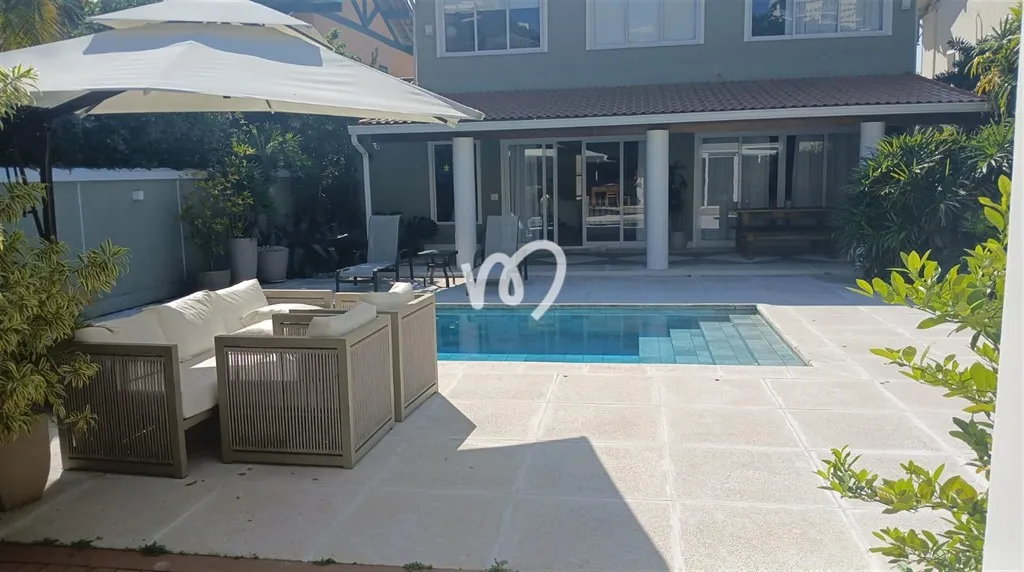Furnished house with 4 bedrooms and 3 bathrooms — photo 36