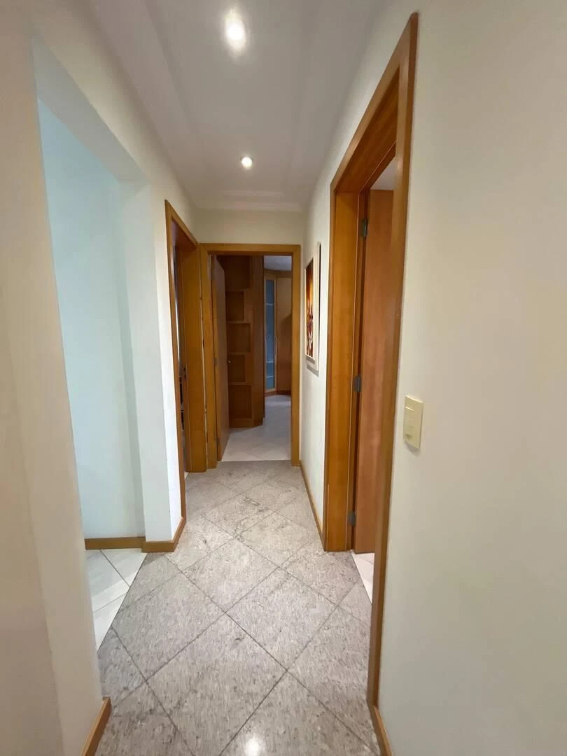Water view in a 4-bedroom apartment, 138 m² — photo 3