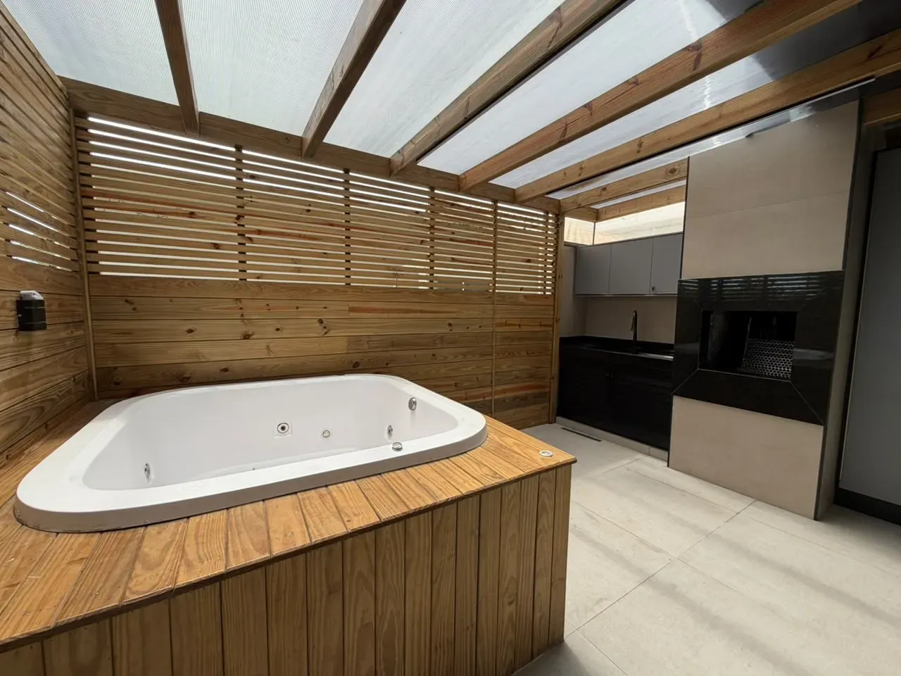 37 m² apartment with a dryer and a private BBQ
