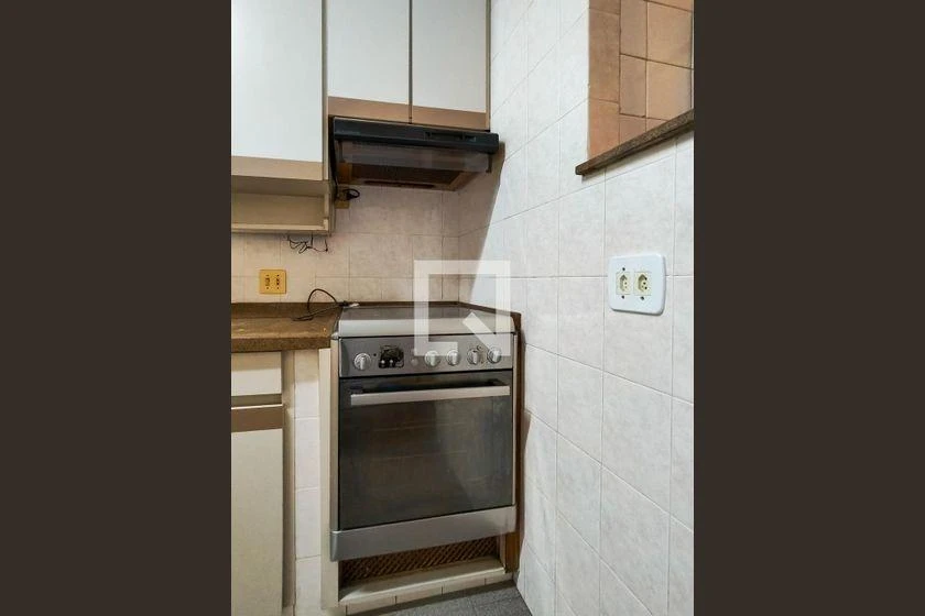 4-bedroom apartment with 3 bathrooms and 128 m² view — photo 46