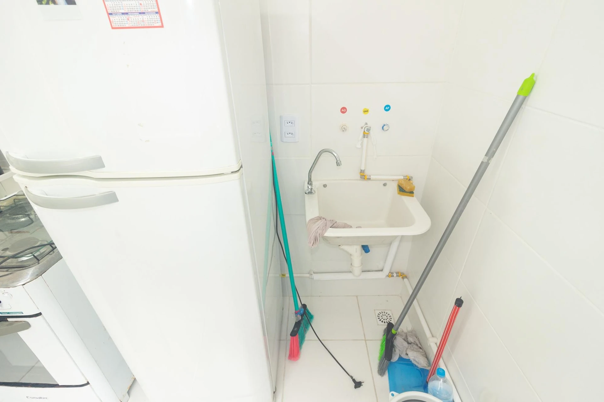 Apartamento mobiliado com 2 quartos e varanda — photo 11