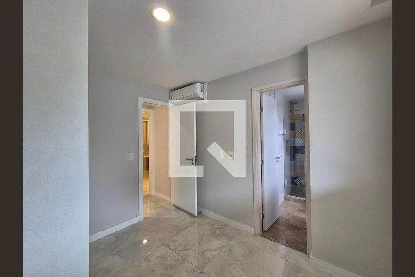 Apartamento de 2 quartos com closet — photo 36