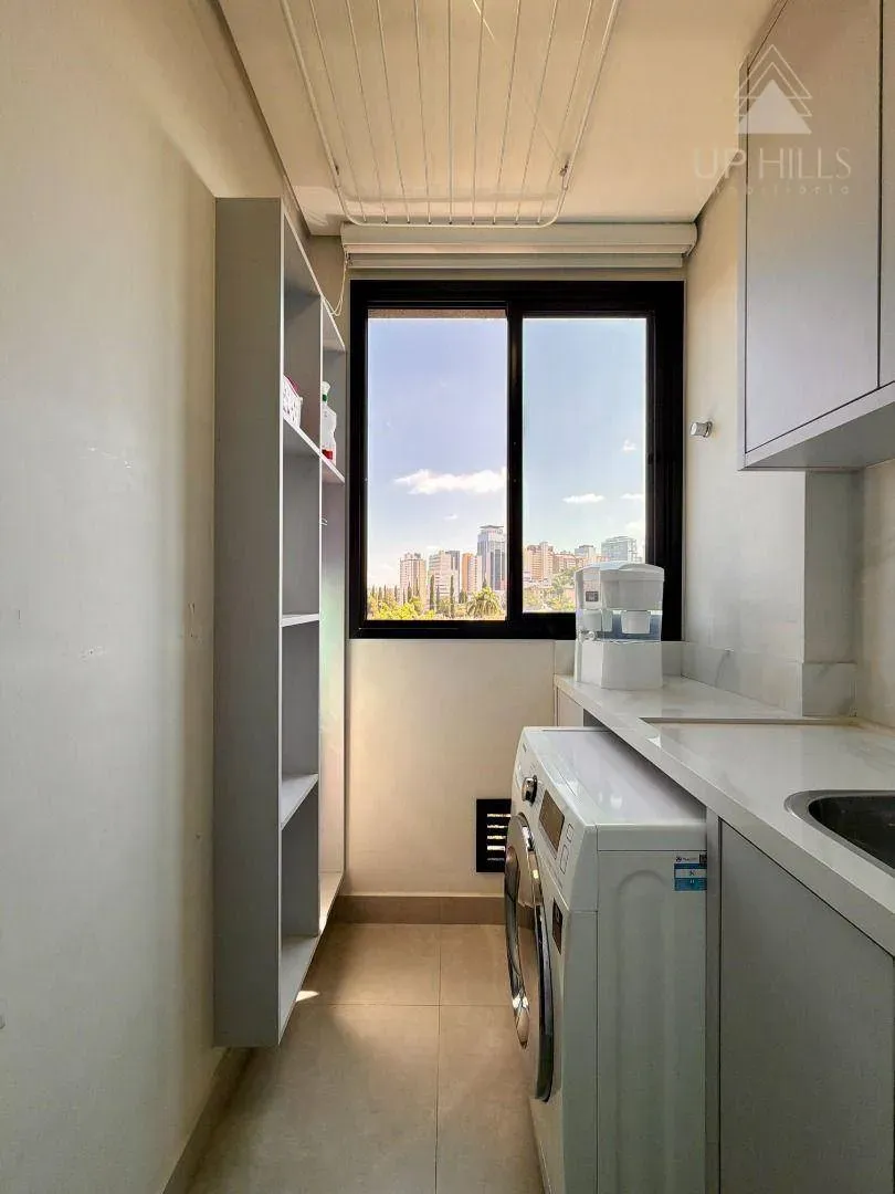 Apartment on the 4th floor with floor-to-ceiling windows — photo 16