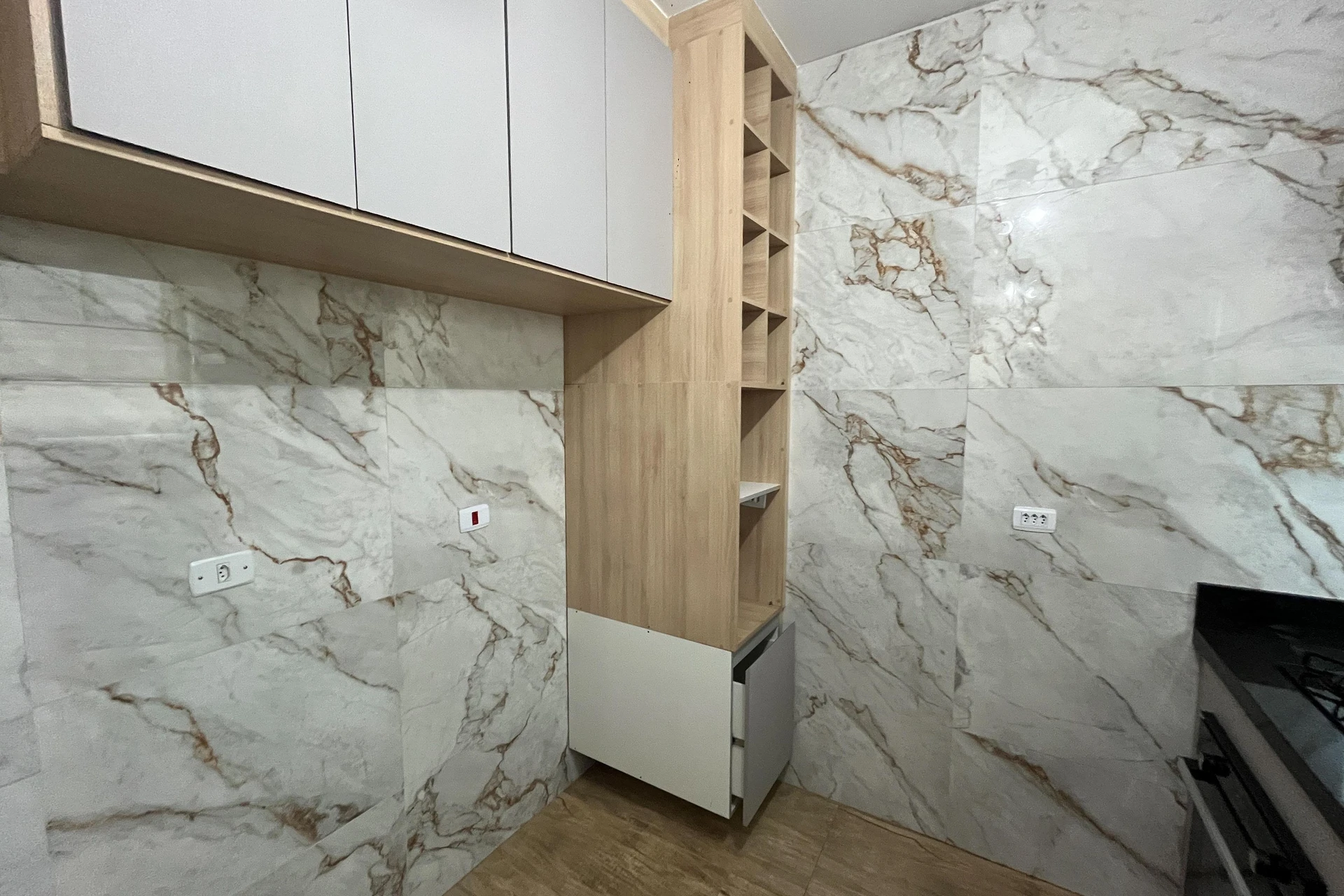 Apartment, 90 m², with a jacuzzi — photo 26