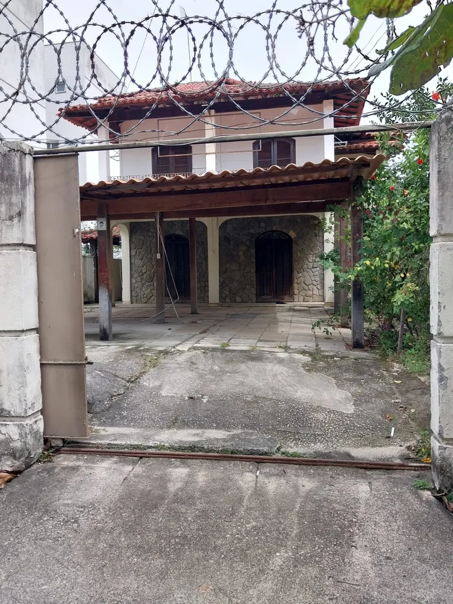 Невмебльований будинок в оренду: 3 кімнати й 5 паркомісць — photo 29