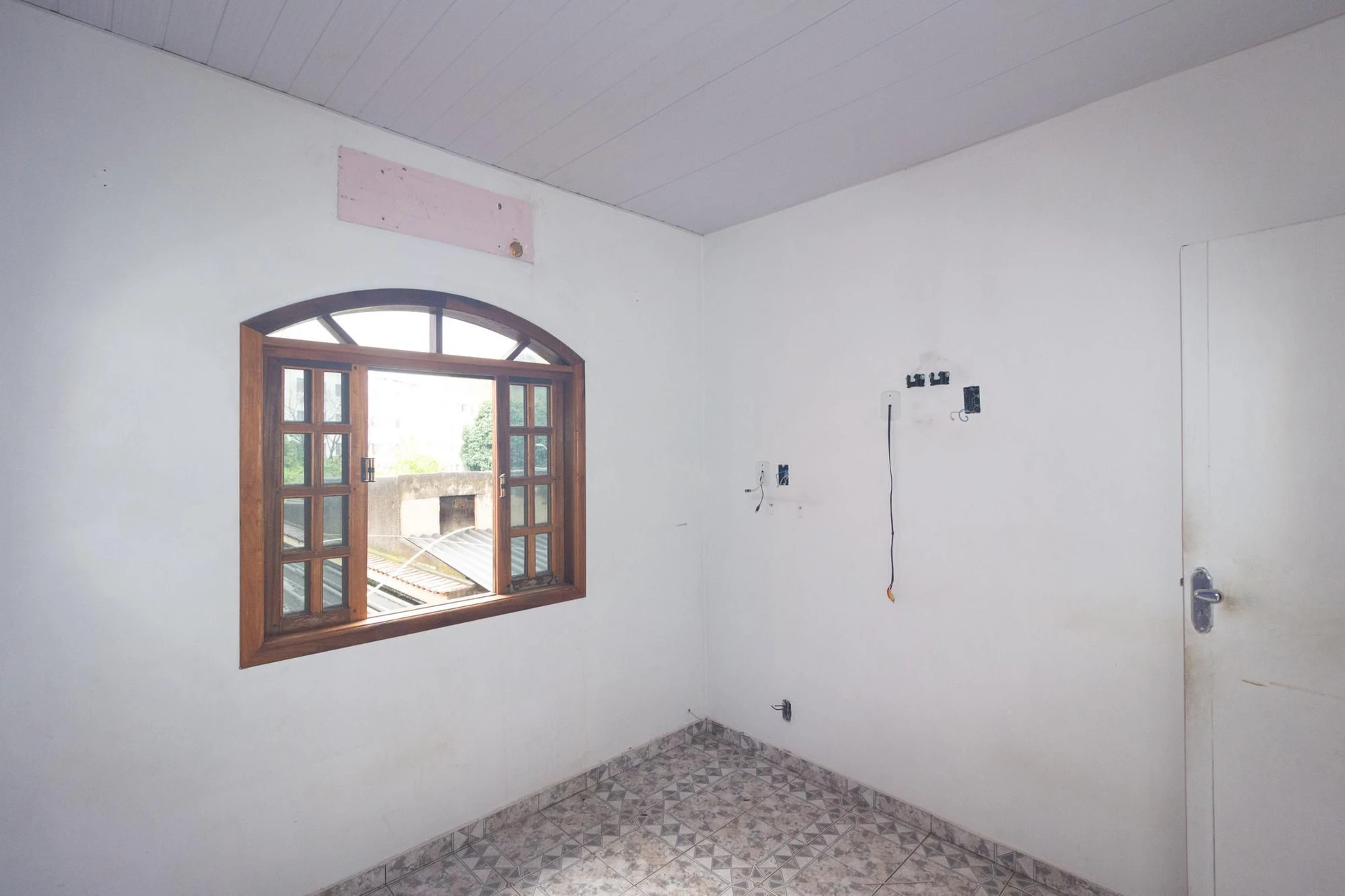 360 m² house with a home office and a garden — photo 26