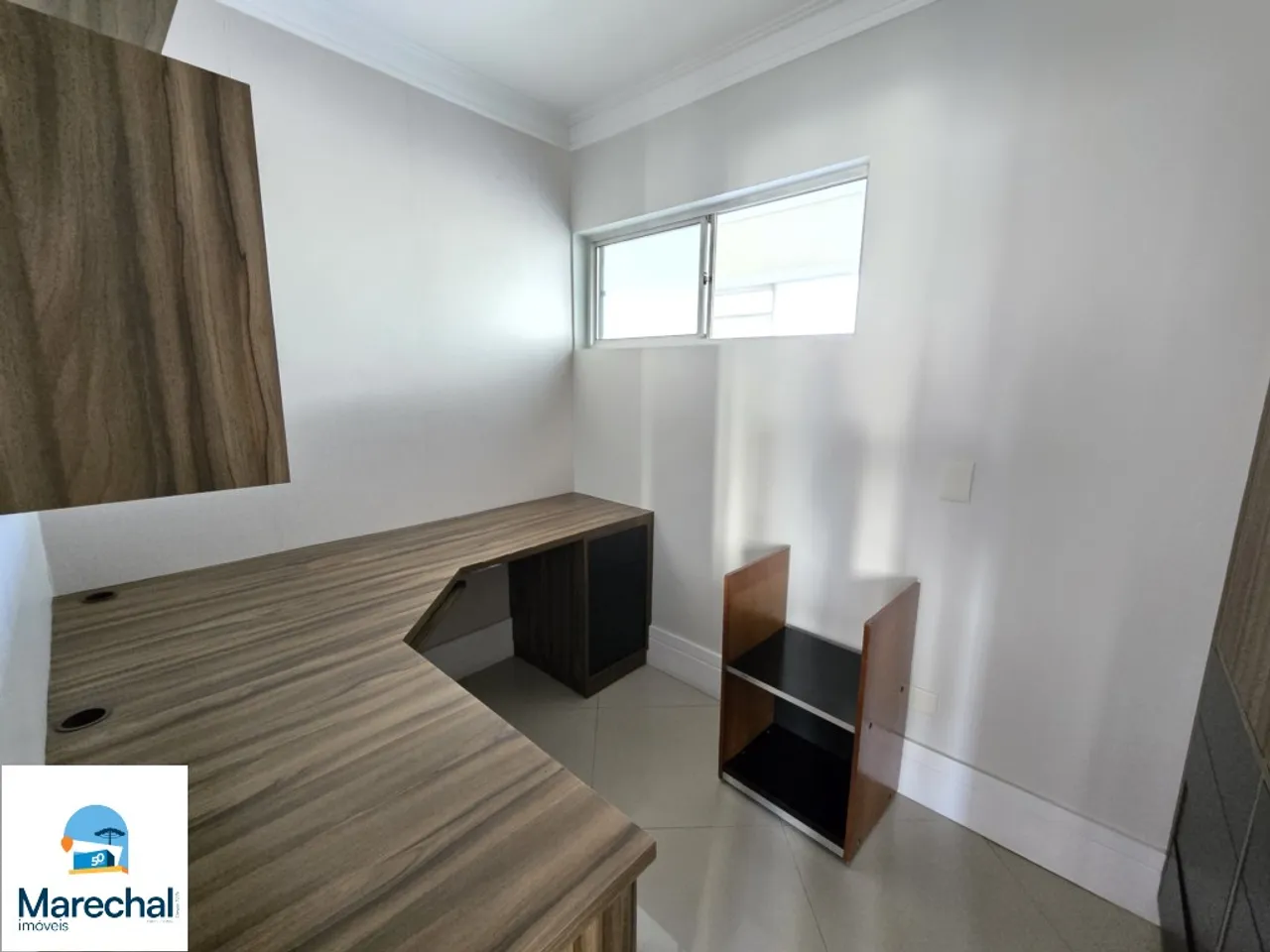 146 m² apartment with 3 bedrooms and 4 bathrooms — photo 9