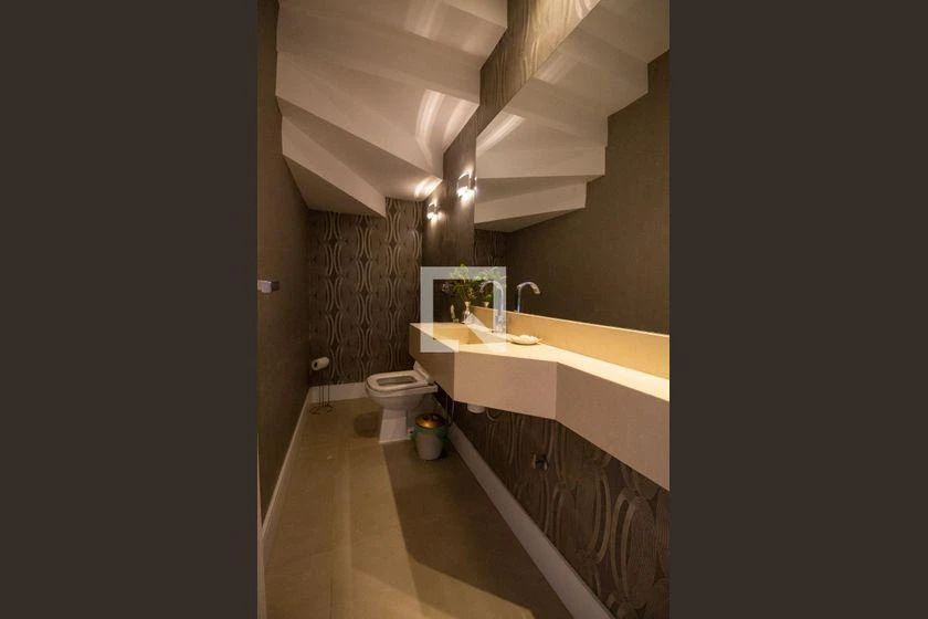 4-bedroom house with a bathtub in Rio de Janeiro — photo 89