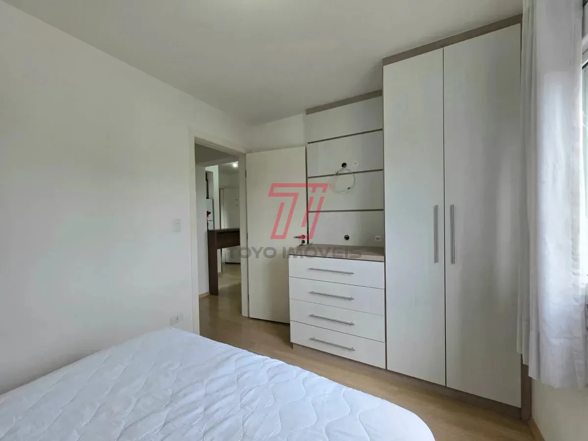 Wood or laminate floors in a one-bedroom apartment, 34 m² — photo 10