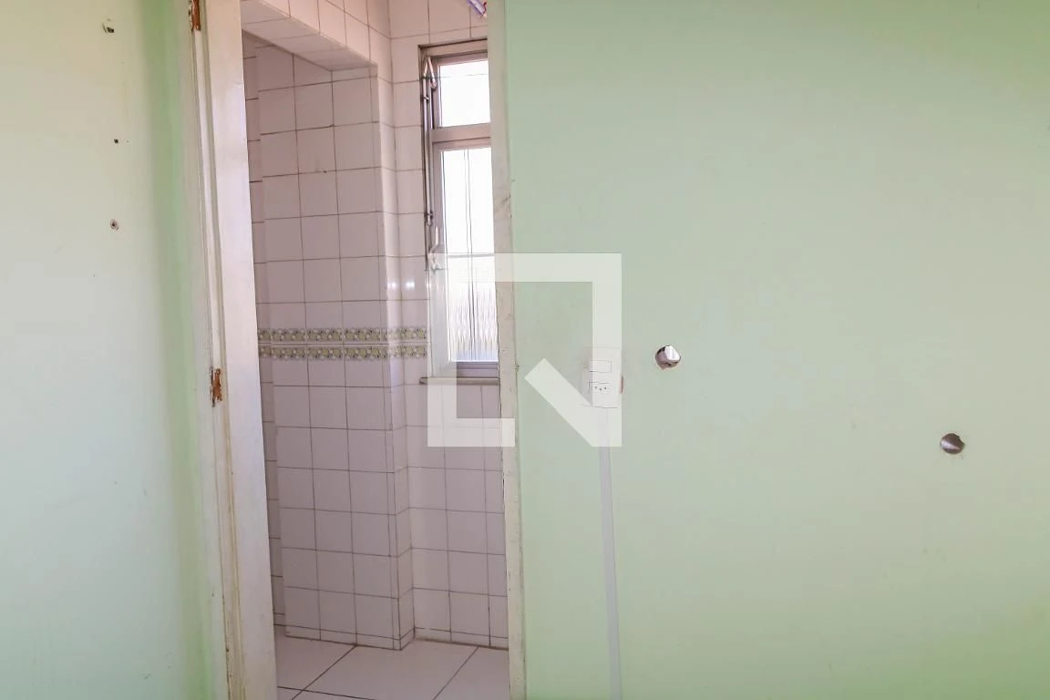 Apartment with 3 bedrooms, balcony and 1 parking spot — photo 45