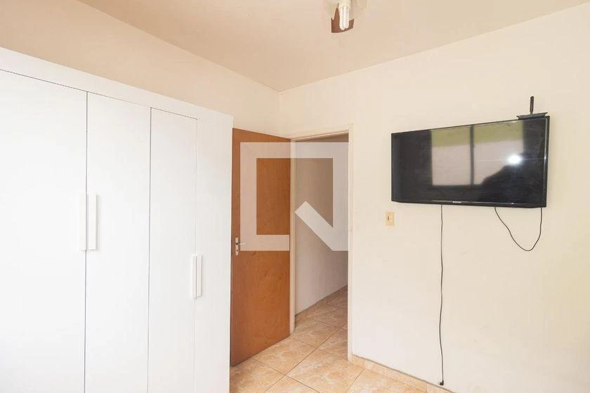 Casa mobiliada com 2 quartos e 1 banheiro — photo 6