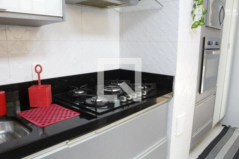 Casa em condomínio com 4 quartos e 117 m² — photo 49