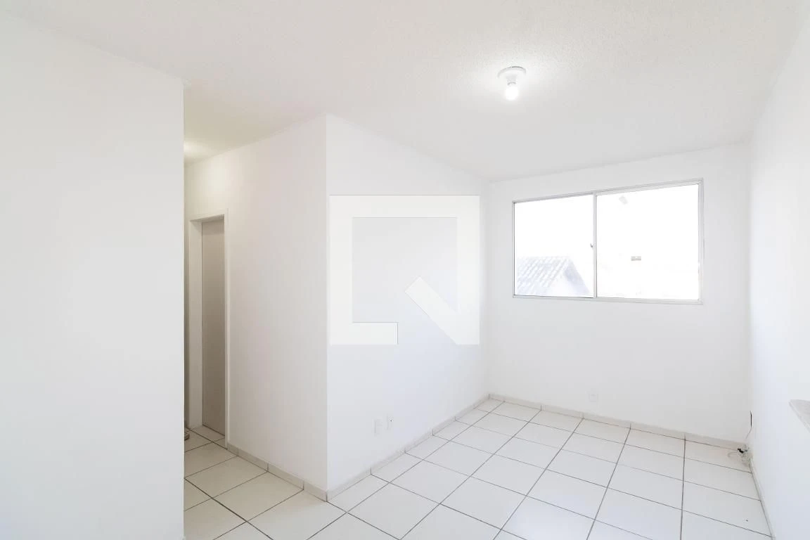 Unfurnished apartment with 2 bedrooms and 1 parking space — photo 33