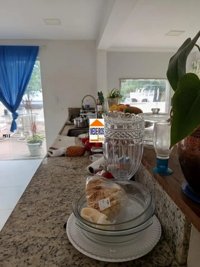 Rental house with 3 bedrooms and 3 bathrooms — photo 40