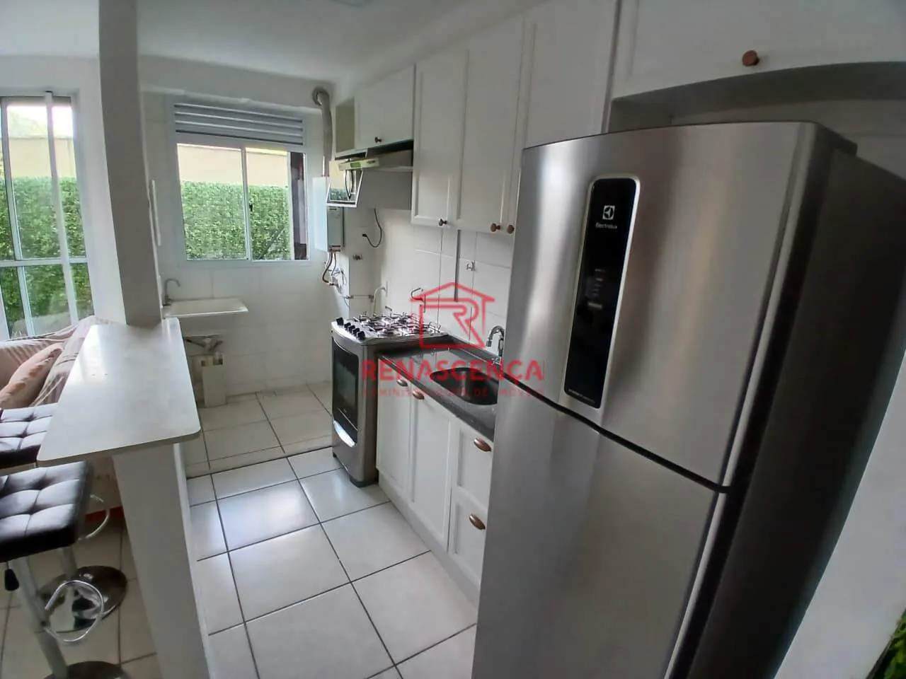 Apartamento amueblado de 2 dormitorios y cocina integrada — photo 5