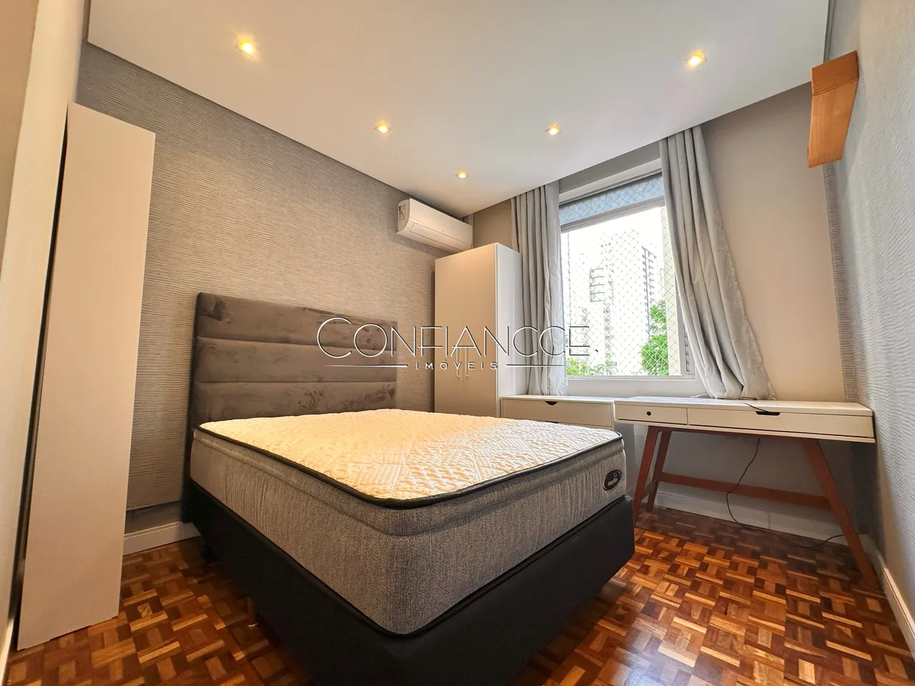 Apartamento en alquiler con 3 habitaciones y 137 m² — photo 11