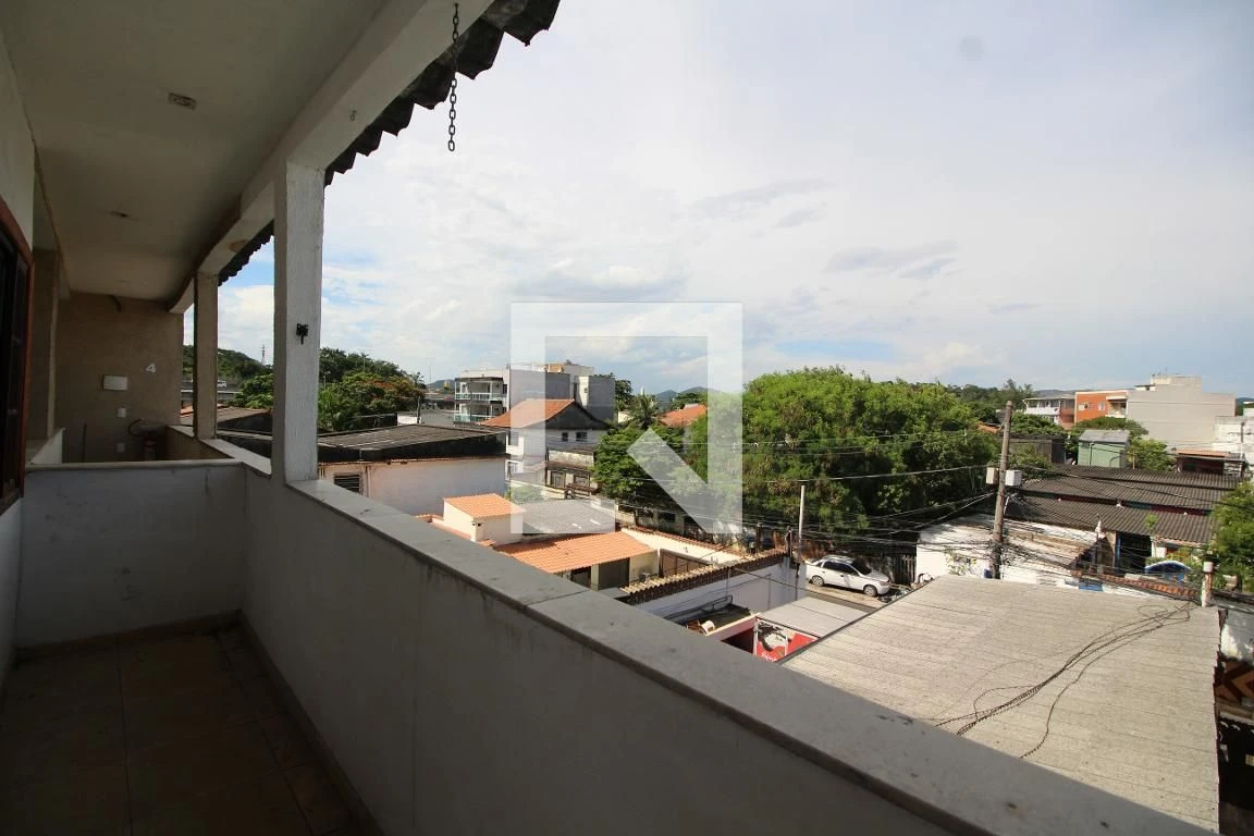 Apartment with 2 bedrooms and a balcony and closed kitchen — photo 4