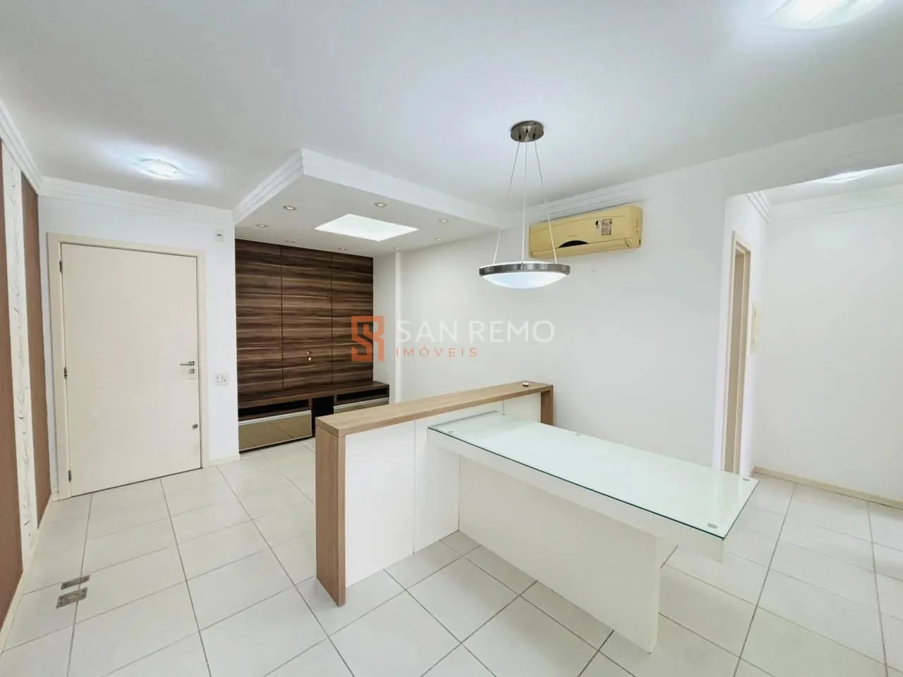 Home office in a 2-bedroom apartment, 71 m² — photo 8