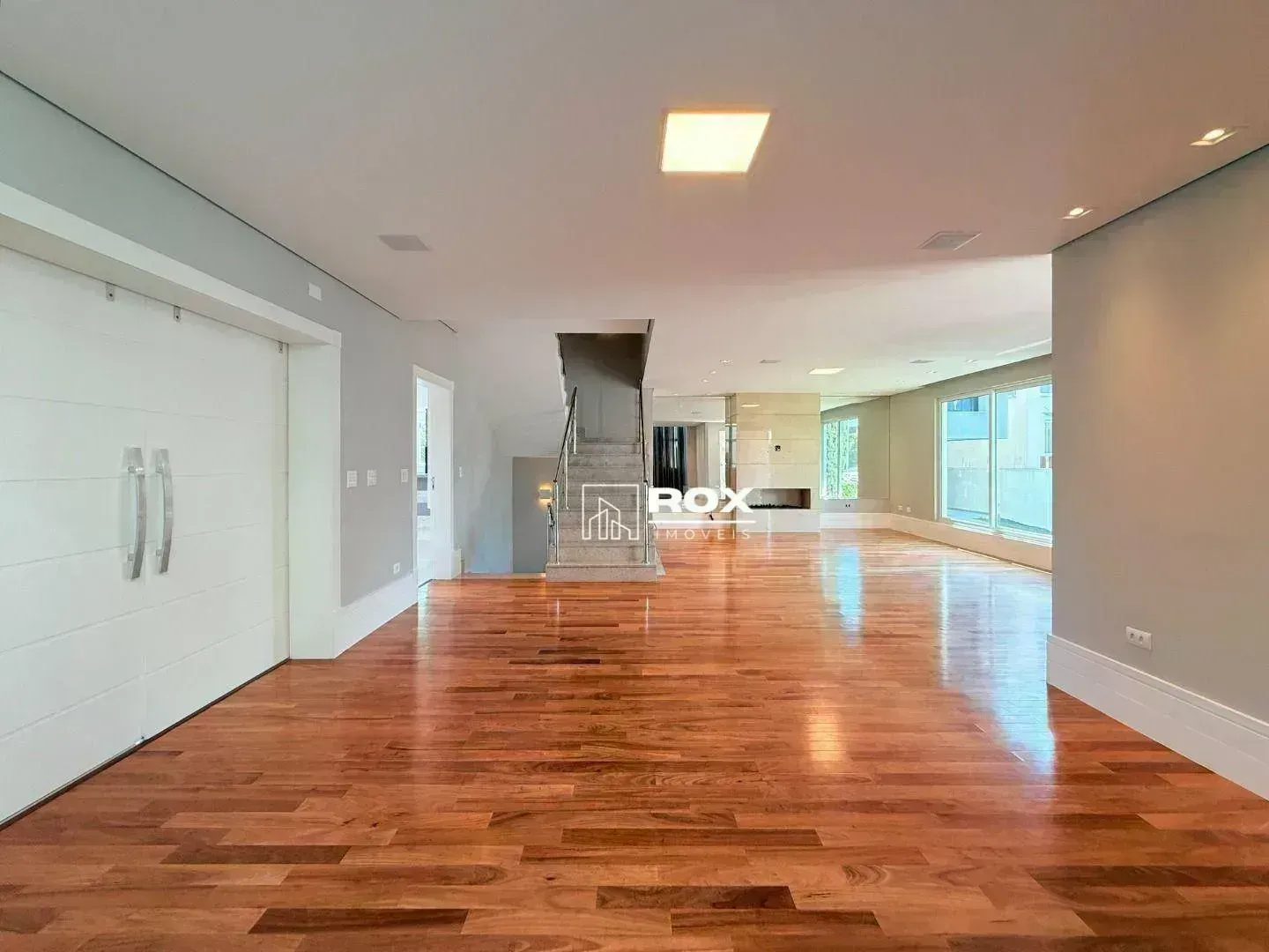 Ground-floor house with 5 en-suite bedrooms — photo 3