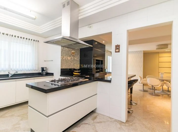 House with 3 en-suite bedrooms and separate gas kitchen — photo 6