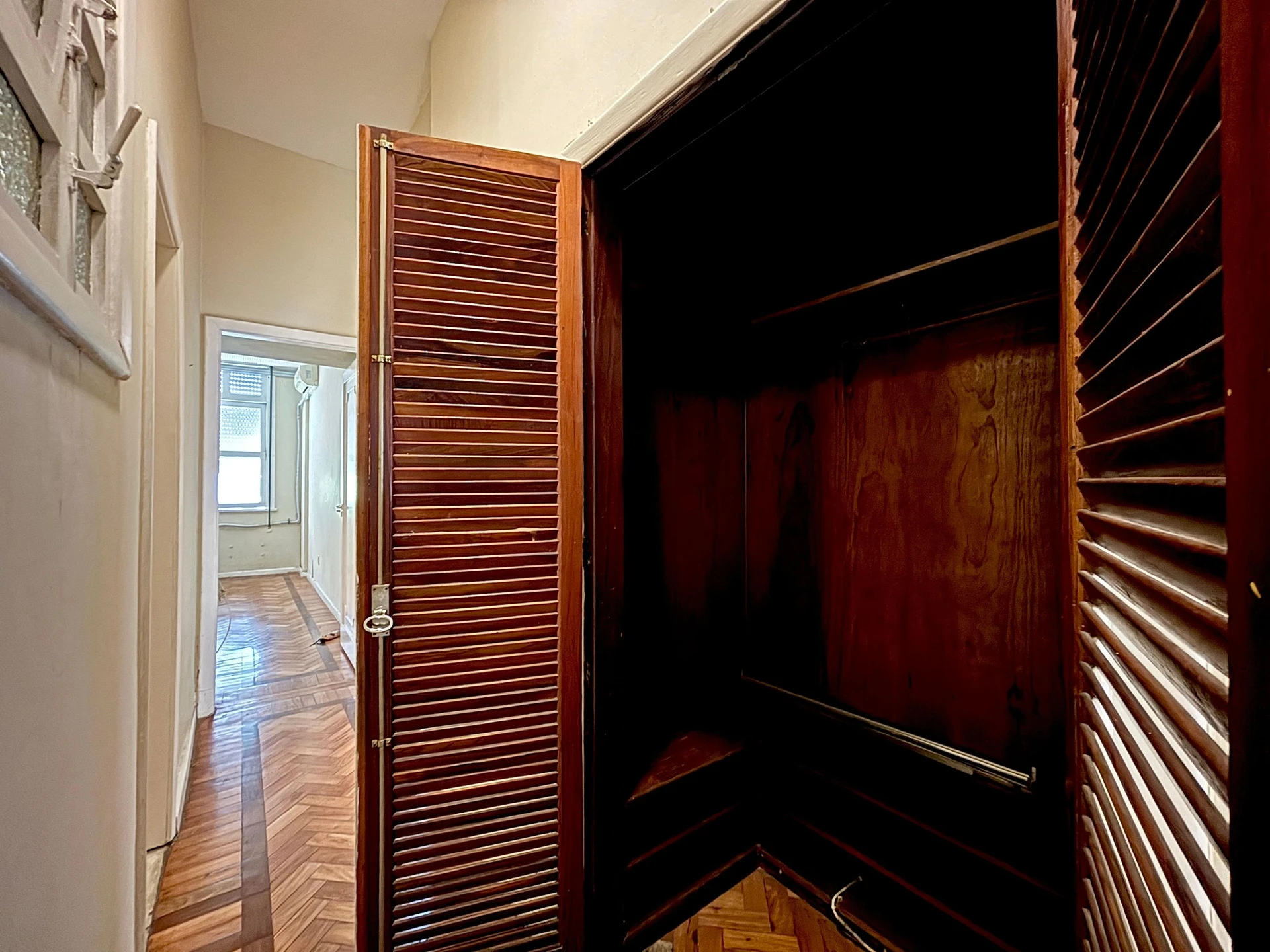 3-bedroom apartment with 2 bathrooms — photo 41
