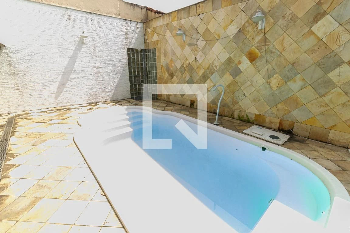 420 m² house with a jacuzzi and a private pool — photo 84