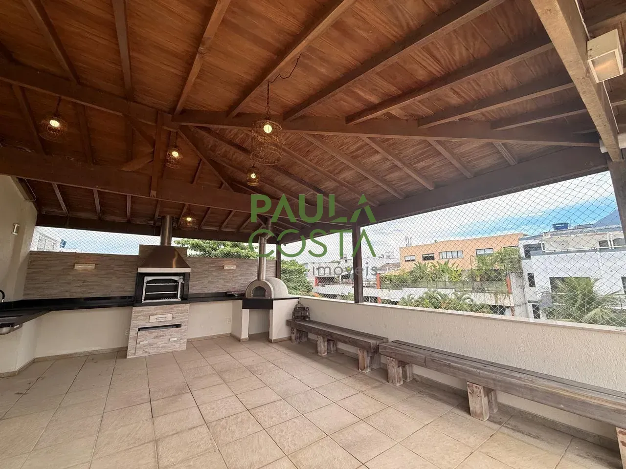 Top-floor apartment with 5 bedrooms and 5 bathrooms plus balcony grill — photo 37