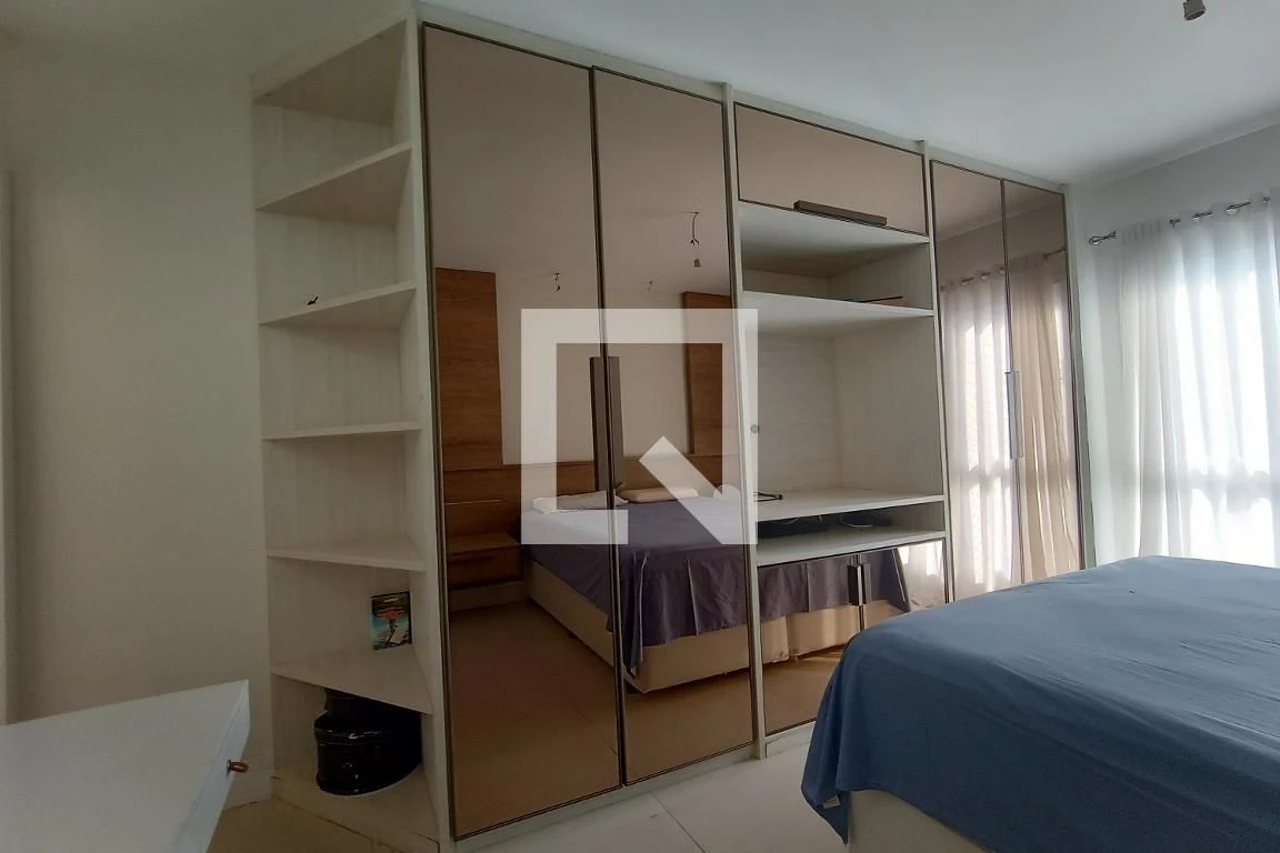 Furnished 3-bedroom apartment with 3 bathrooms and balcony — photo 35