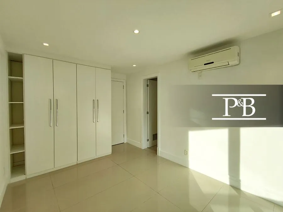 4-bedroom apartment, 289 m² — photo 18