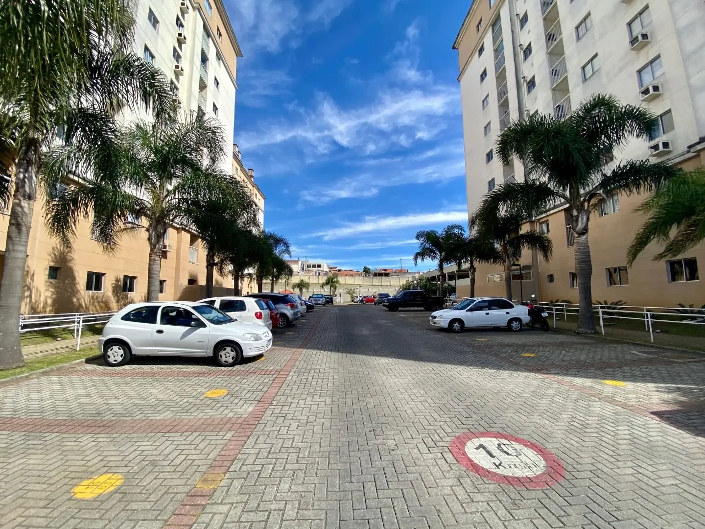 3-bedroom apartment with a private BBQ in Curitiba — photo 27