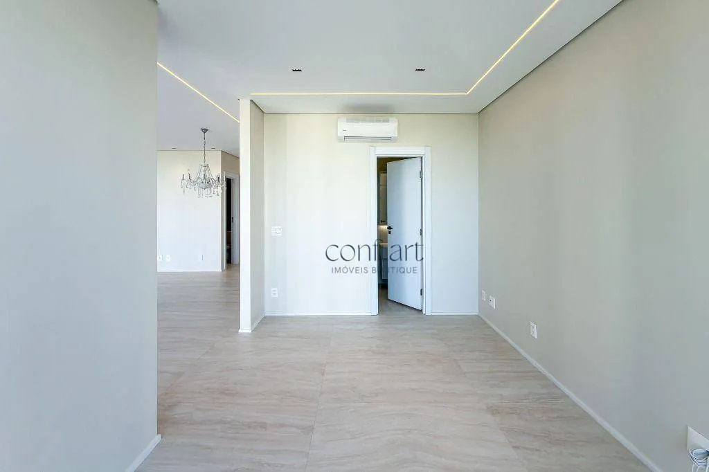 4-bedroom apartment with 4 en-suites — photo 2