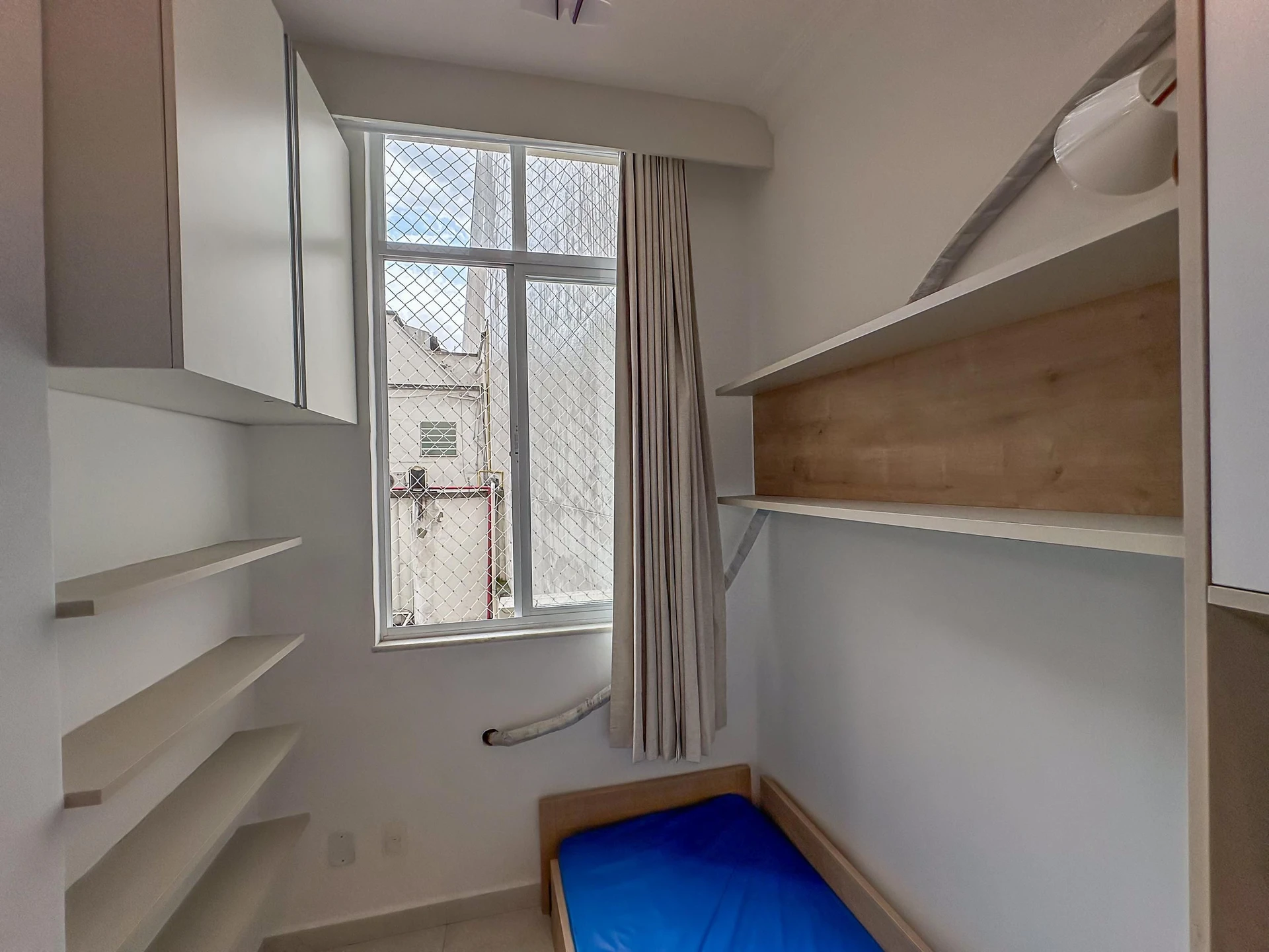 Apartamento de 1 dormitorio con cocina abierta al salón — photo 20
