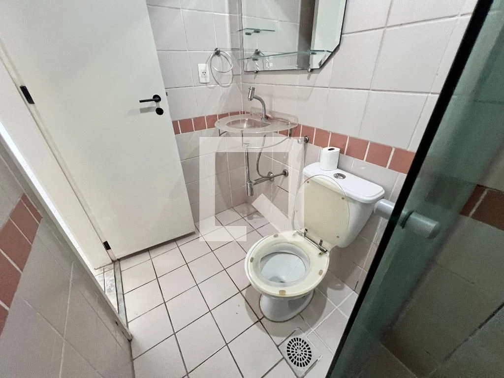 Apartamento de 2 quartos com área de lavanderia — photo 2