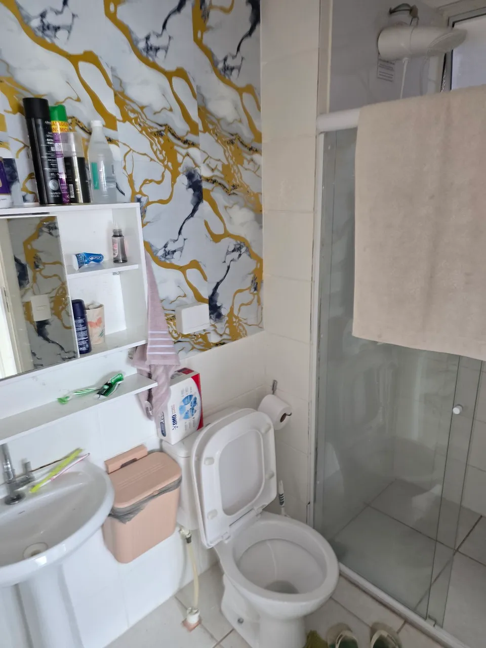 2-bedroom apartment in a building with a pool — photo 4