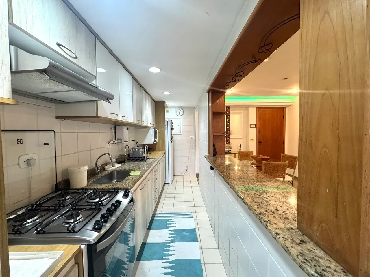 Мебльована квартира з 1 спальнею та 58 м² — photo 19