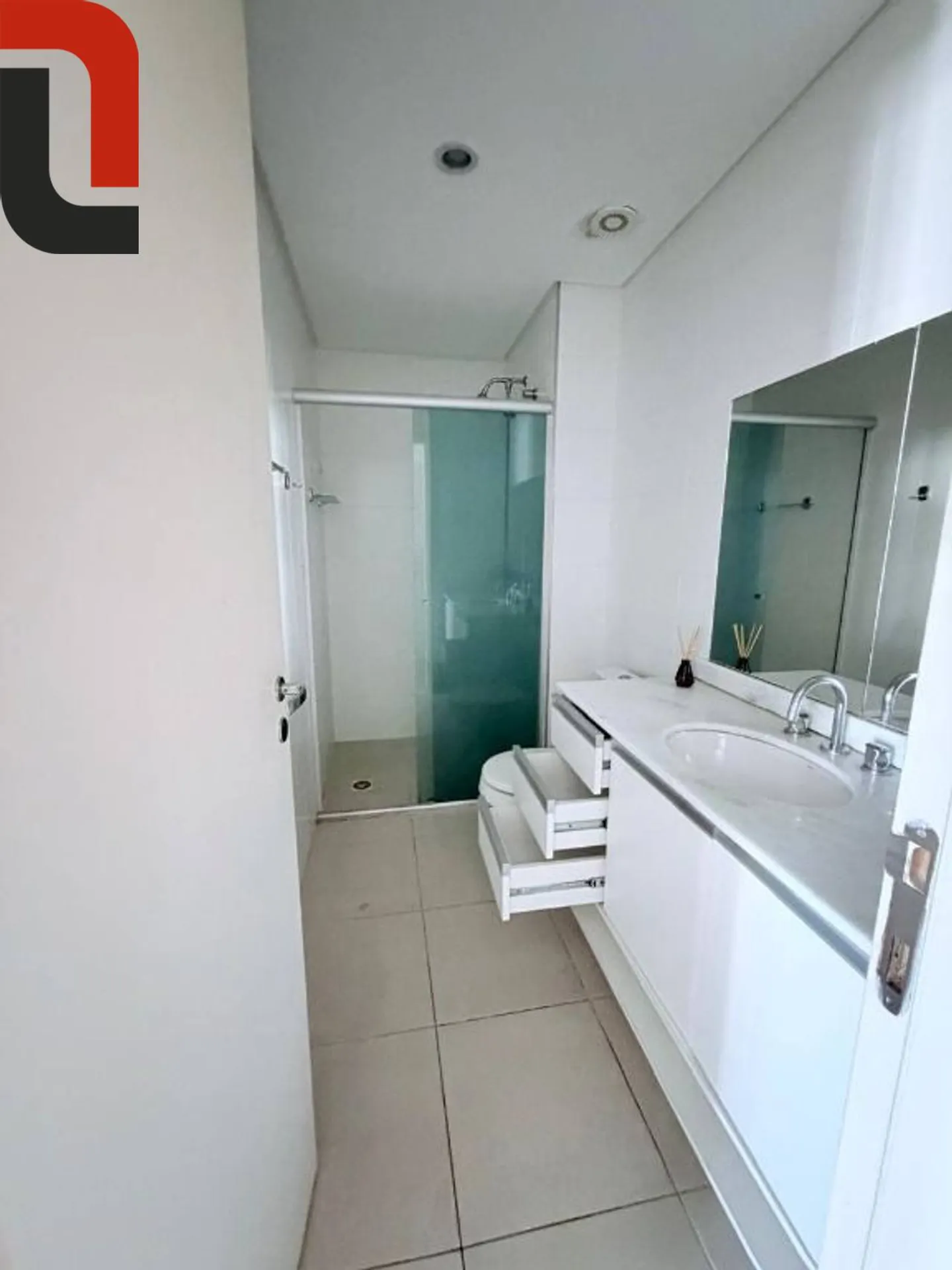 Furnished studio in a building with a sauna — photo 30